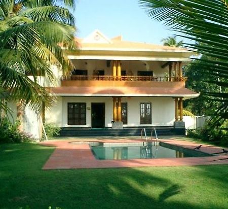 Fool'S Paradise Bed & Breakfast Alappuzha Exterior photo